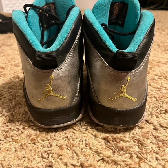 Jordan 10s - Picture 5 of 5